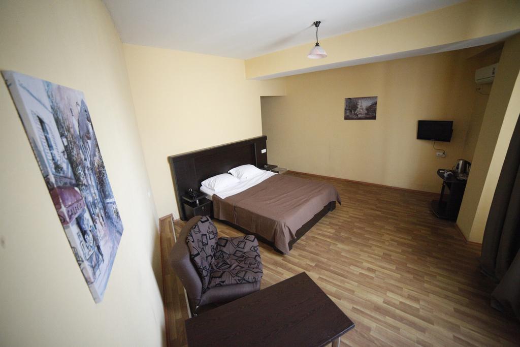 Hotel Avenue 4*